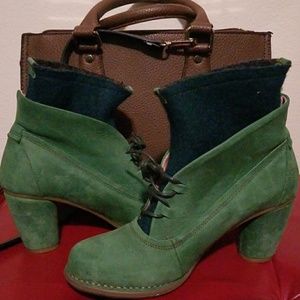 Green ankle boots.